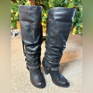 Rhinestone Studded Black Leather Women's boots. Mid calf, Size 9 w/ 2 1/2” heel.